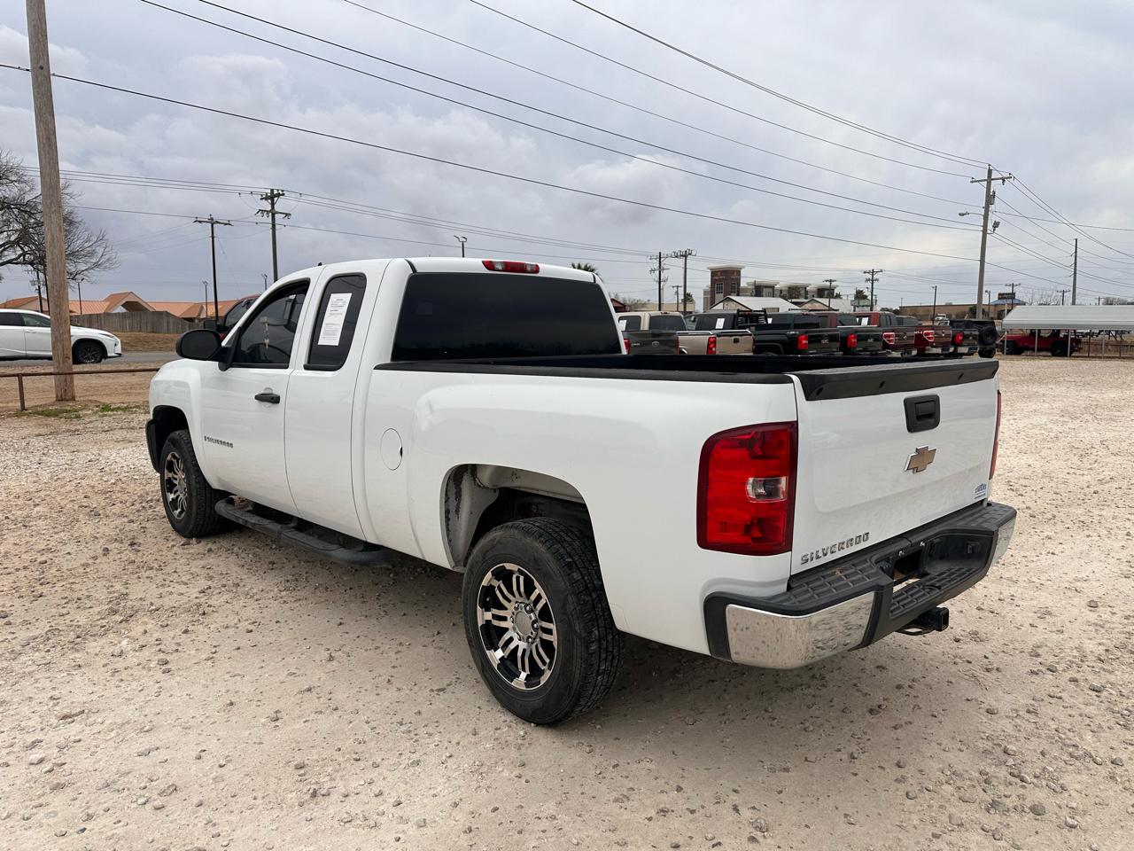 Chevrolet Silverado 1500 Work Truck Ext. Cab Long Box 2WD 2009