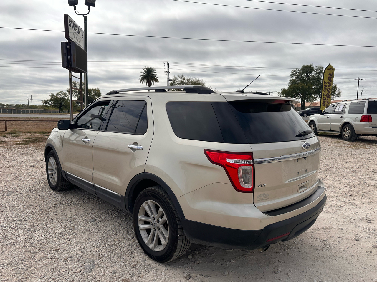 Ford Explorer XLT FWD 2011 Ford Explorer XLT FWD 2011