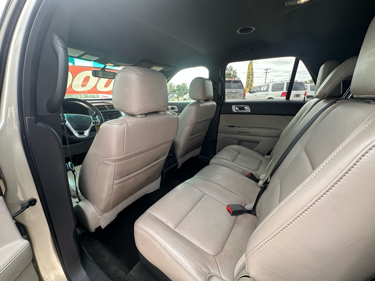 Ford Explorer XLT FWD 2011 Ford Explorer XLT FWD 2011