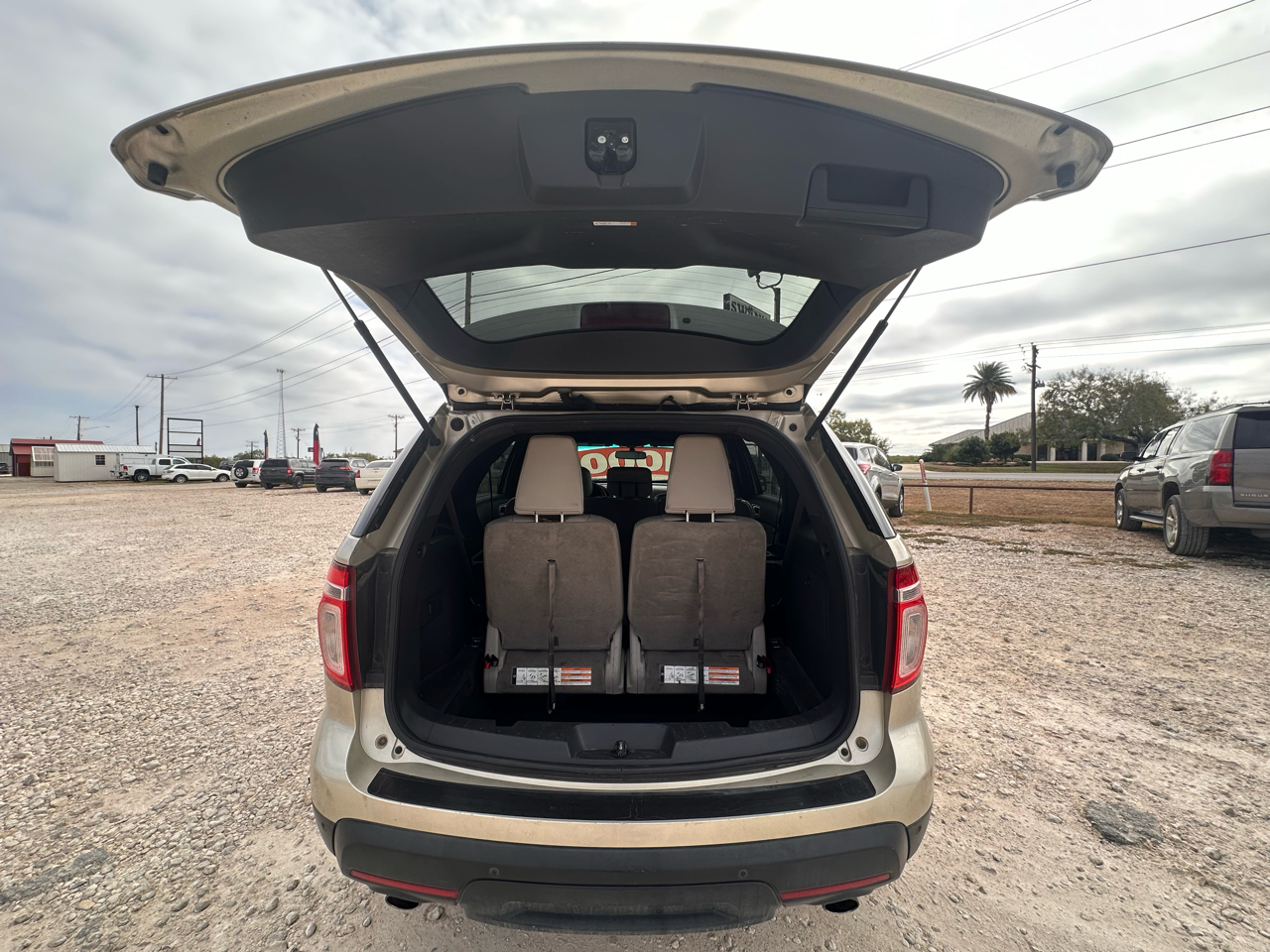 Ford Explorer XLT FWD 2011 Ford Explorer XLT FWD 2011