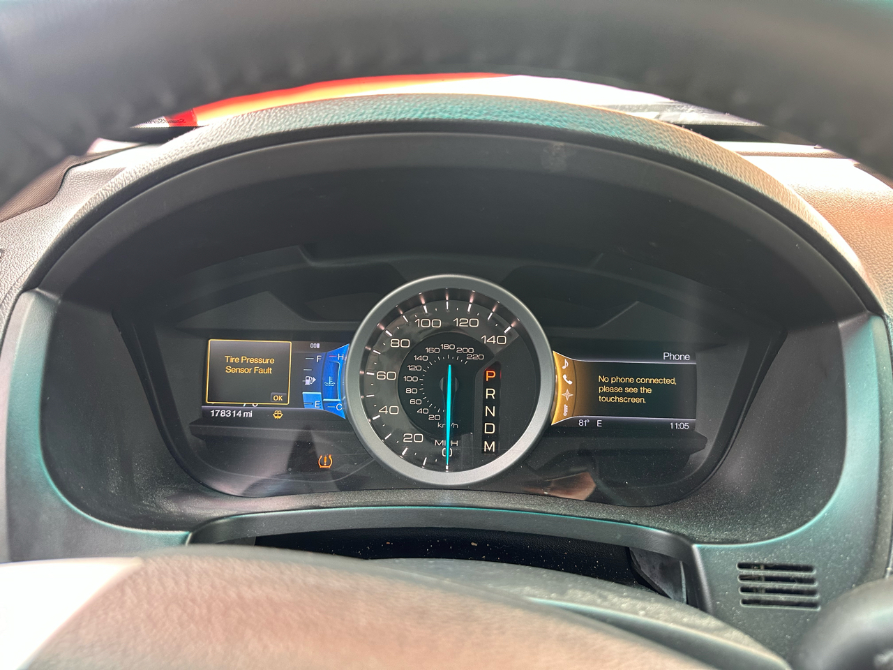 Ford Explorer XLT FWD 2011 Ford Explorer XLT FWD 2011