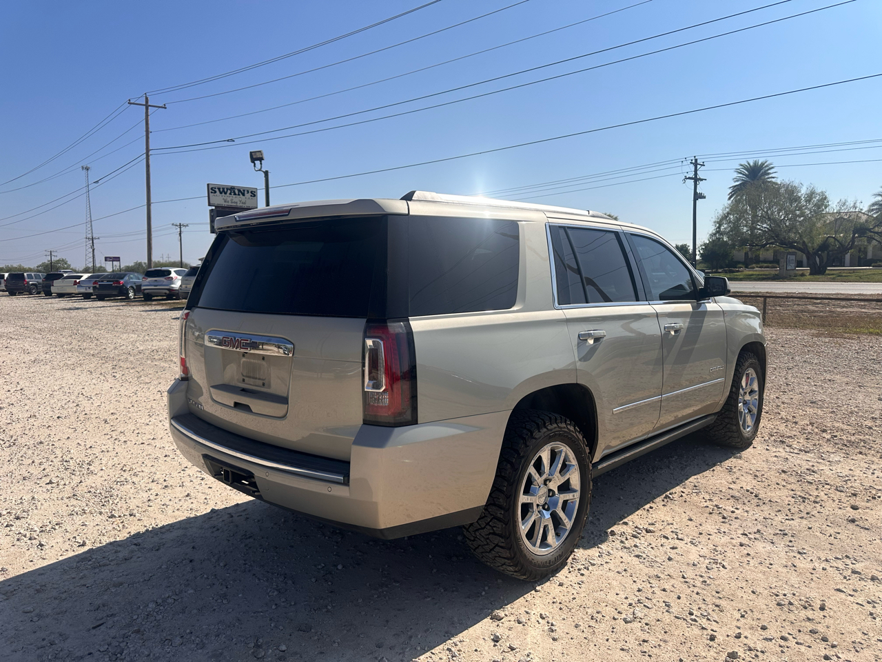 GMC Yukon Denali 4WD 2015 GMC Yukon Denali 4WD 2015