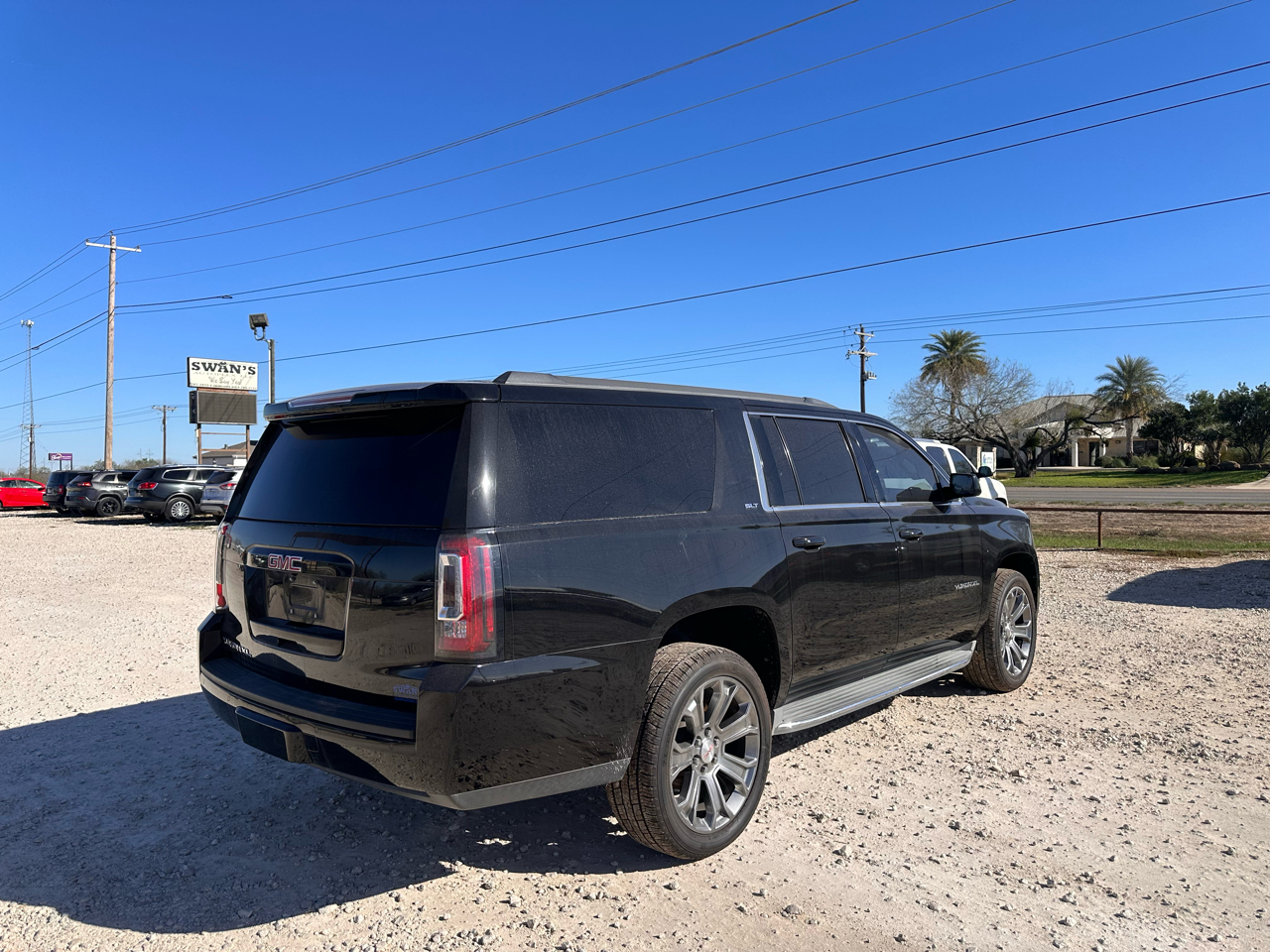 GMC Yukon XL SLT 1/2 Ton 2WD 2015