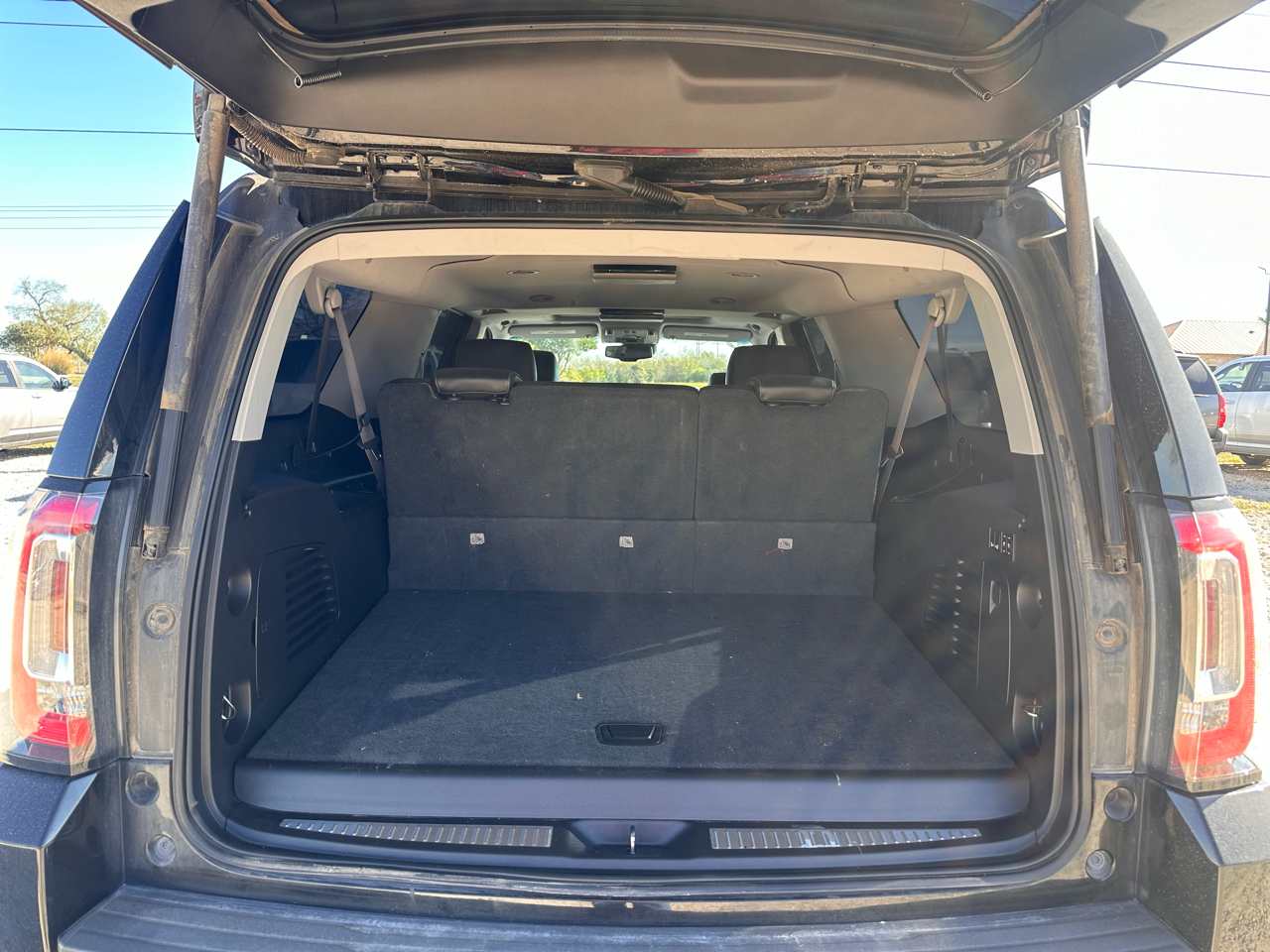 GMC Yukon XL SLT 1/2 Ton 2WD 2015