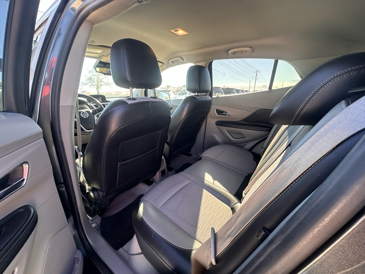 Buick Encore Convenience FWD 2016