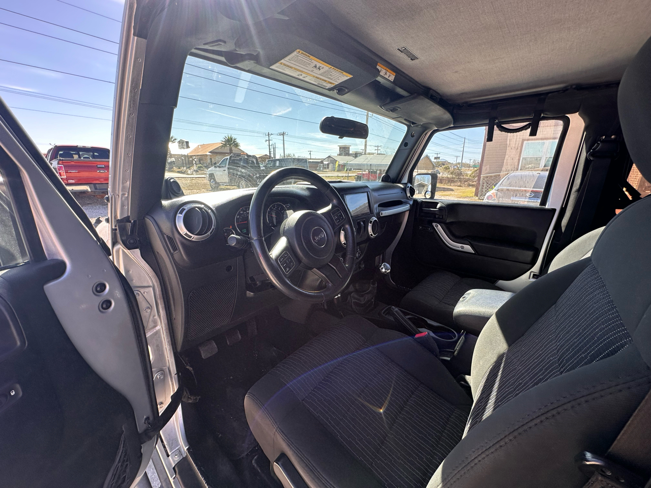 Jeep Wrangler Sahara 4WD 2012