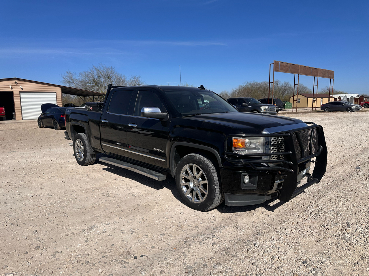 GMC Sierra 1500 Denali Crew Cab Short Box 4WD 2015