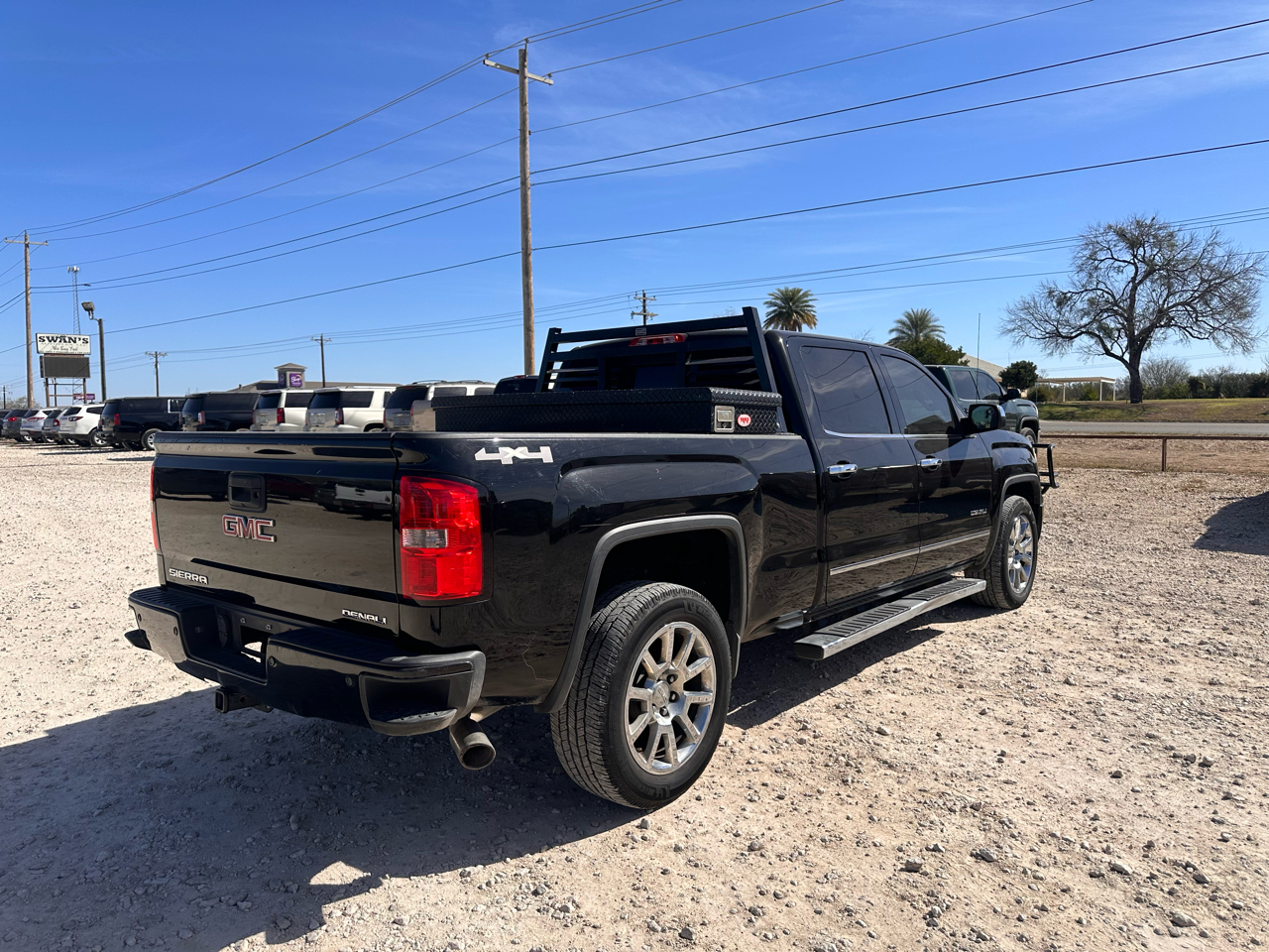 GMC Sierra 1500 Denali Crew Cab Short Box 4WD 2015