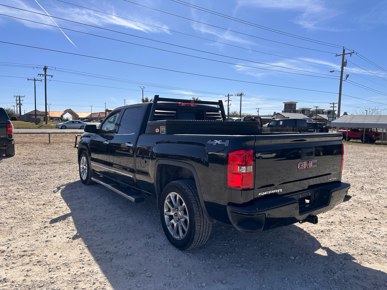 GMC Sierra 1500 Denali Crew Cab Short Box 4WD 2015