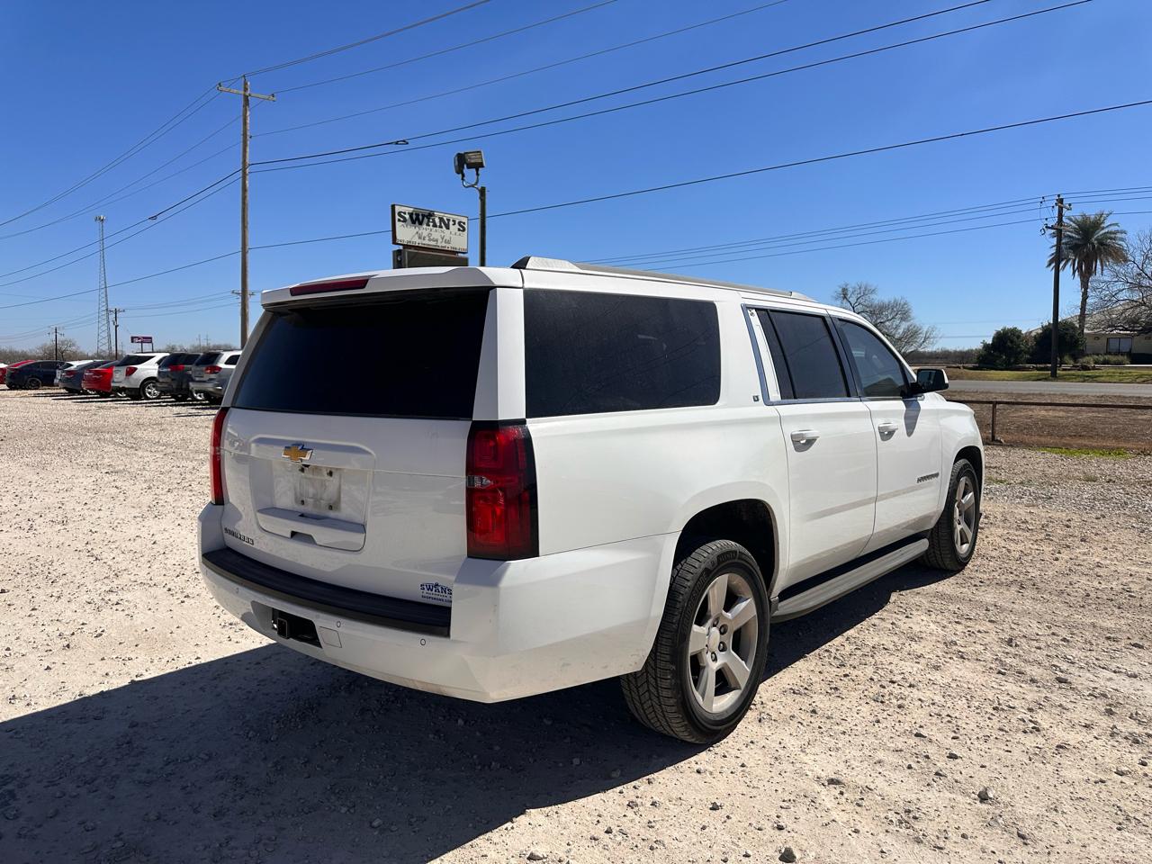 Chevrolet Suburban LT 1500 2WD 2015