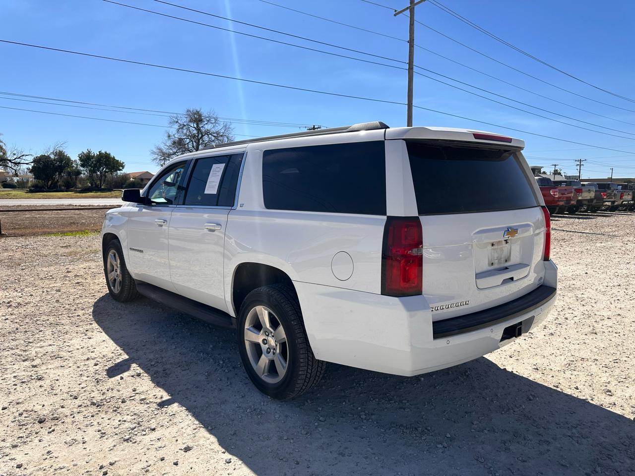 Chevrolet Suburban LT 1500 2WD 2015