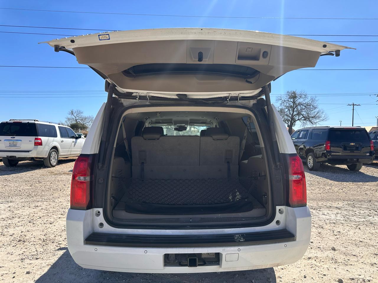 Chevrolet Suburban LT 1500 2WD 2015