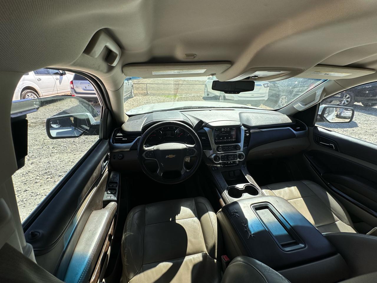 Chevrolet Suburban LT 1500 2WD 2015