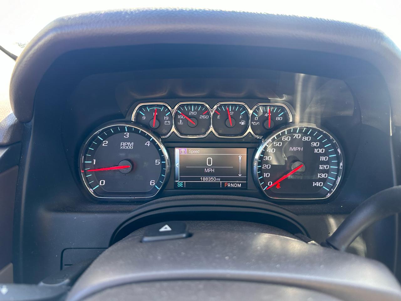 Chevrolet Suburban LT 1500 2WD 2015