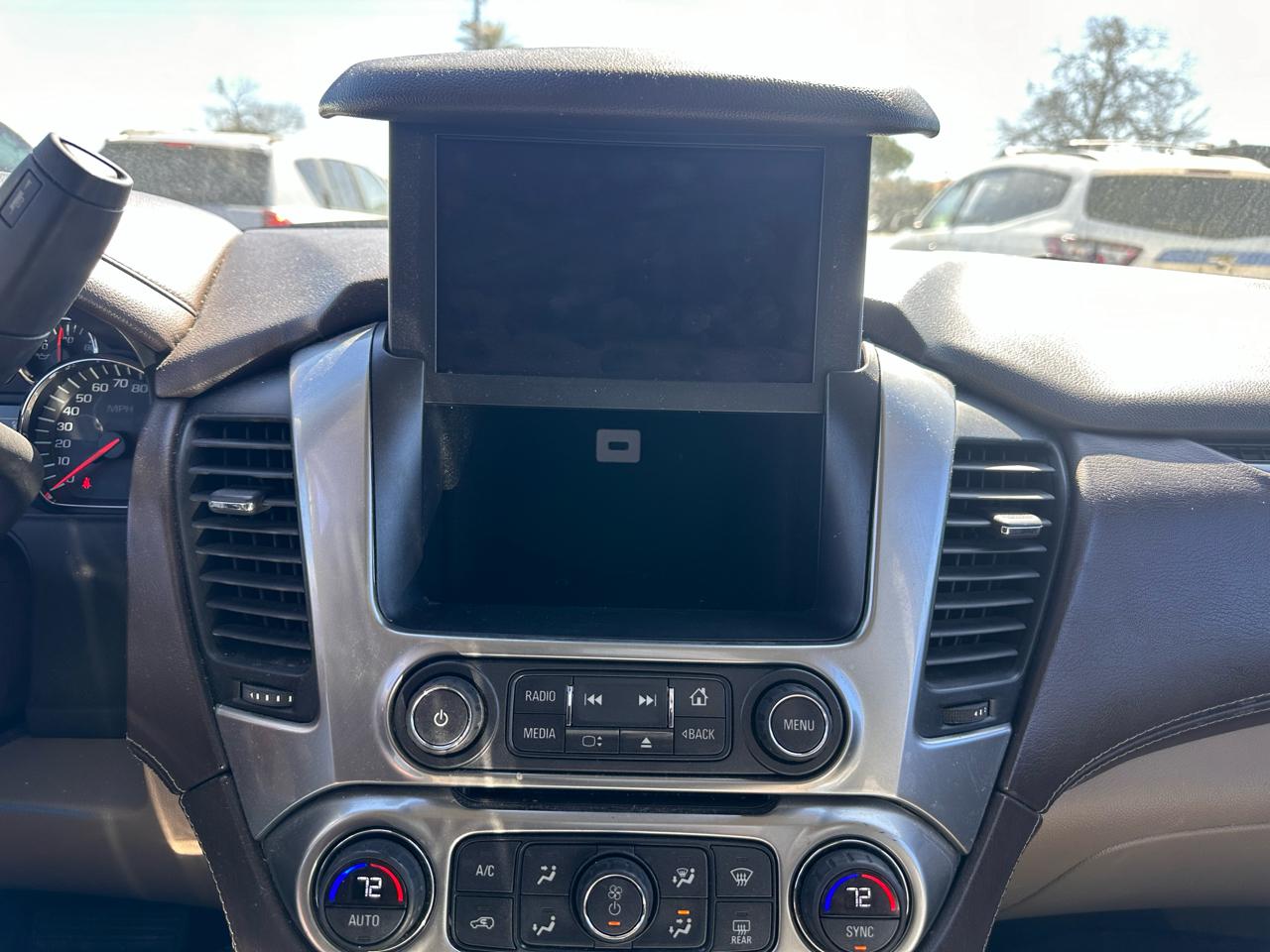 Chevrolet Suburban LT 1500 2WD 2015