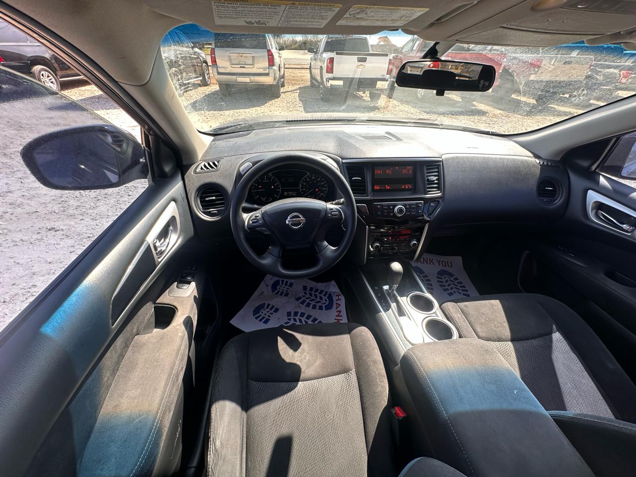 Nissan Pathfinder SL 2WD 2014