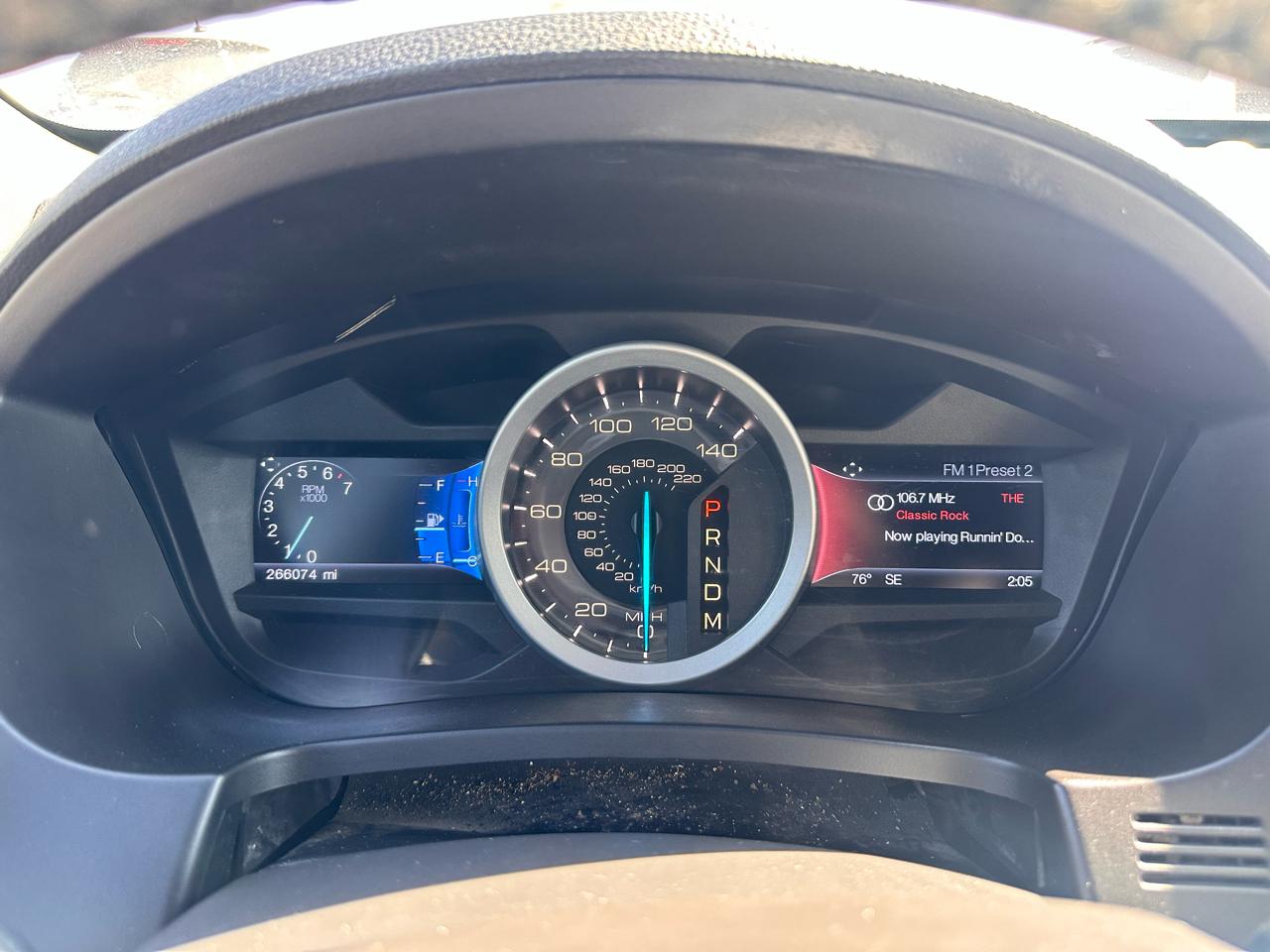 Ford Explorer Limited FWD 2014