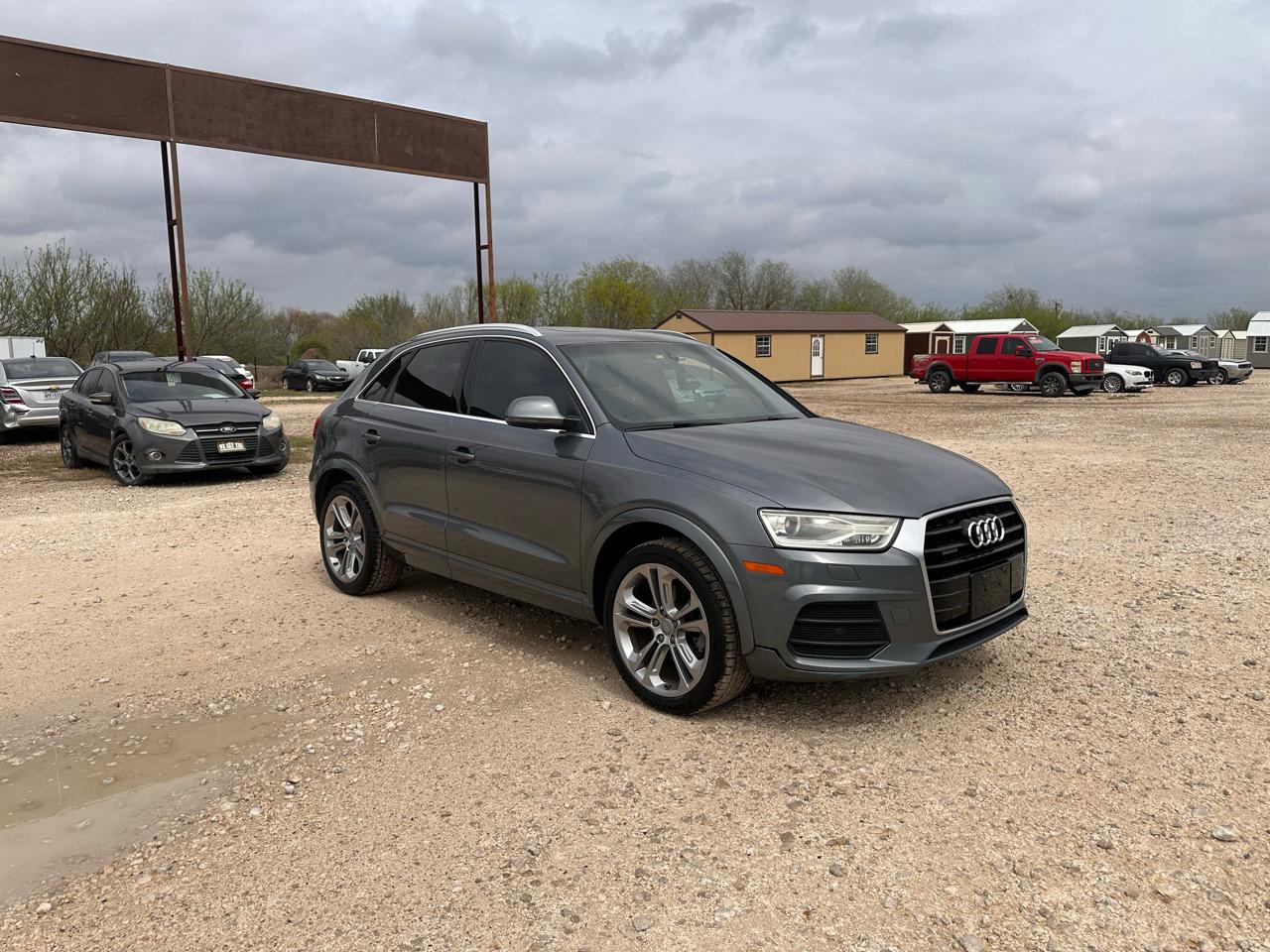 Audi Q3 2.0T quattro Premium Plus 2016