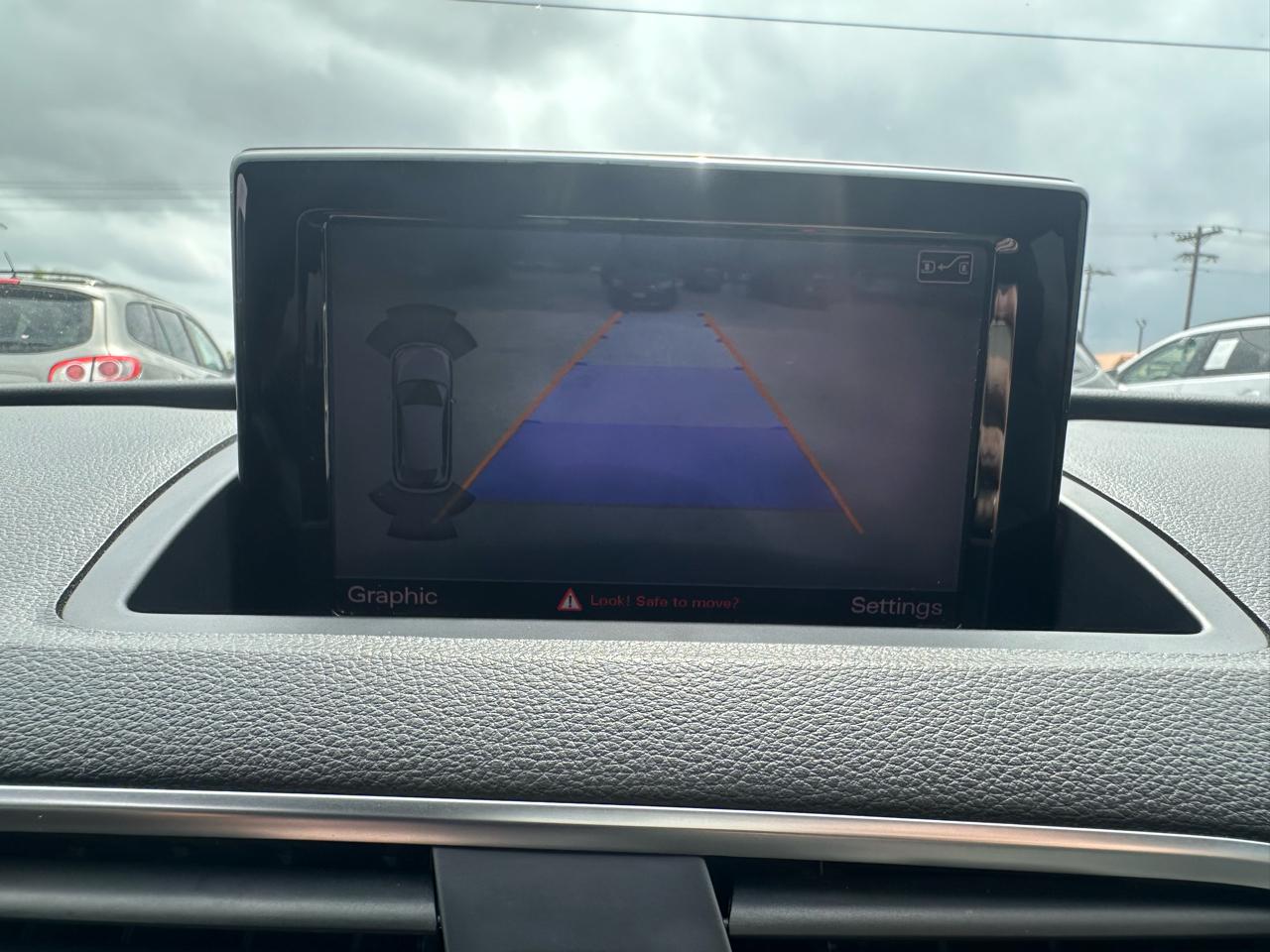 Audi Q3 2.0T quattro Premium Plus 2016