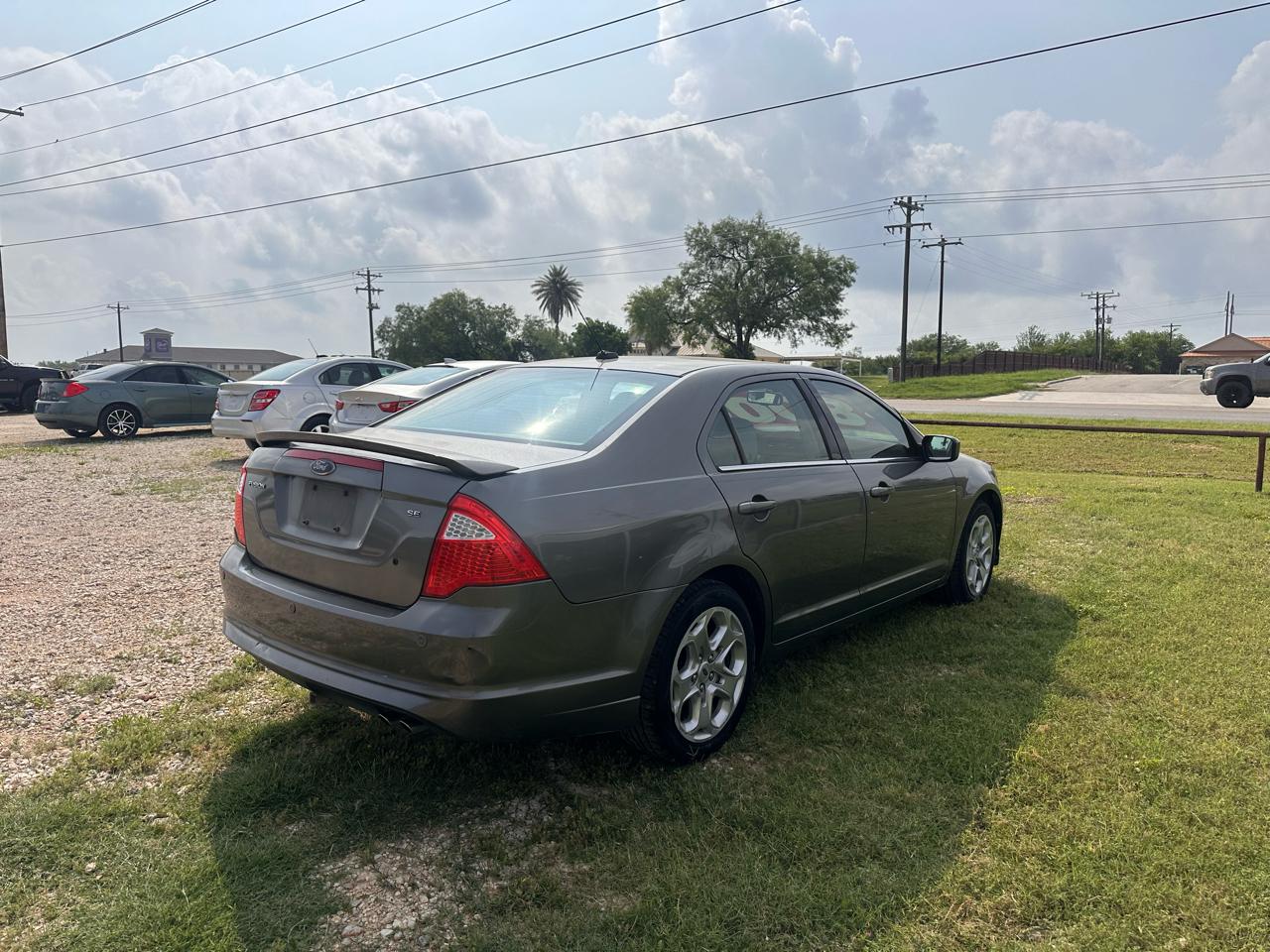 Ford Fusion SE 2010