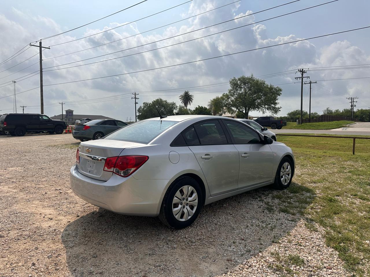 Chevrolet Cruze LS Auto 2013