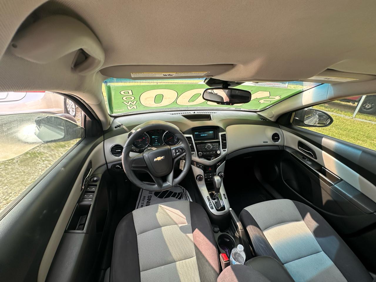 Chevrolet Cruze LS Auto 2013