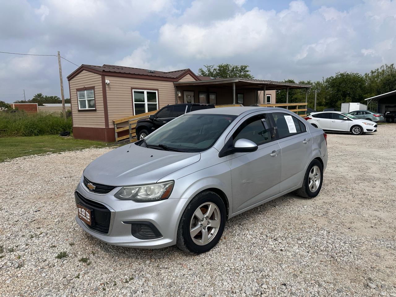 Chevrolet Sonic LS Auto Sedan 2017