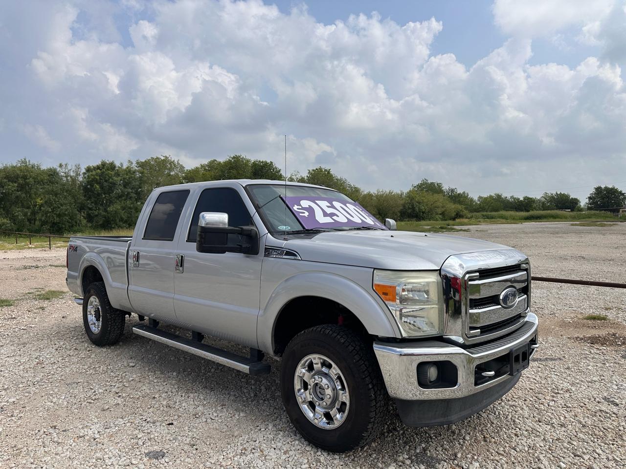 Ford F-250 SD XLT Crew Cab Long Bed 4WD 2015