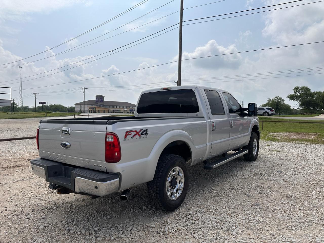 Ford F-250 SD XLT Crew Cab Long Bed 4WD 2015