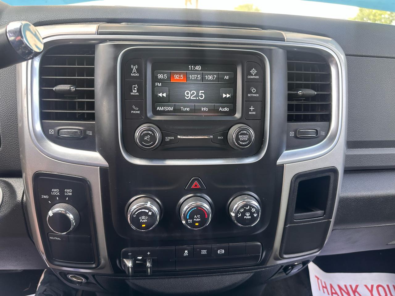RAM 2500 SLT Crew Cab SWB 4WD 2017