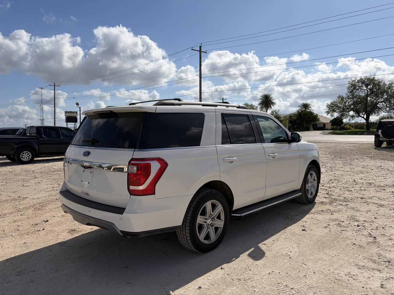 Ford Expedition XLT 2020
