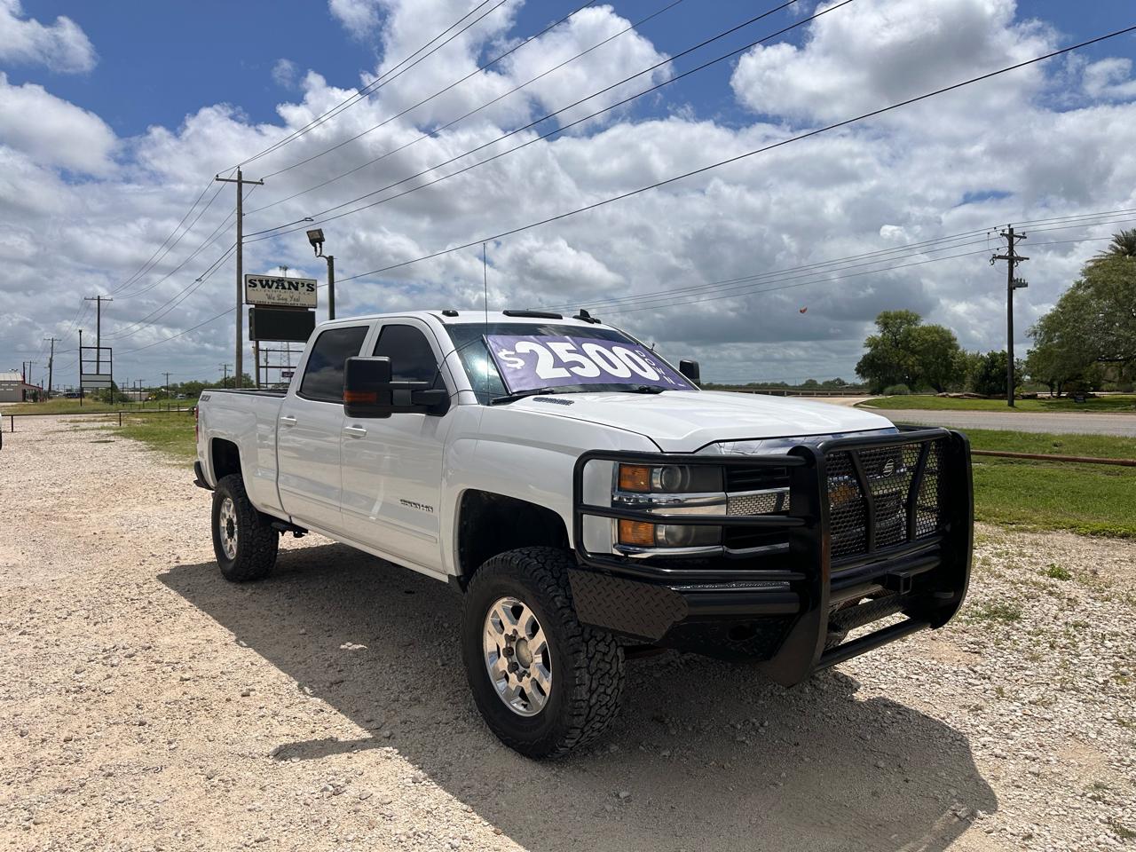 Chevrolet Silverado 2500HD LT Crew Cab Long Box 4WD 2015