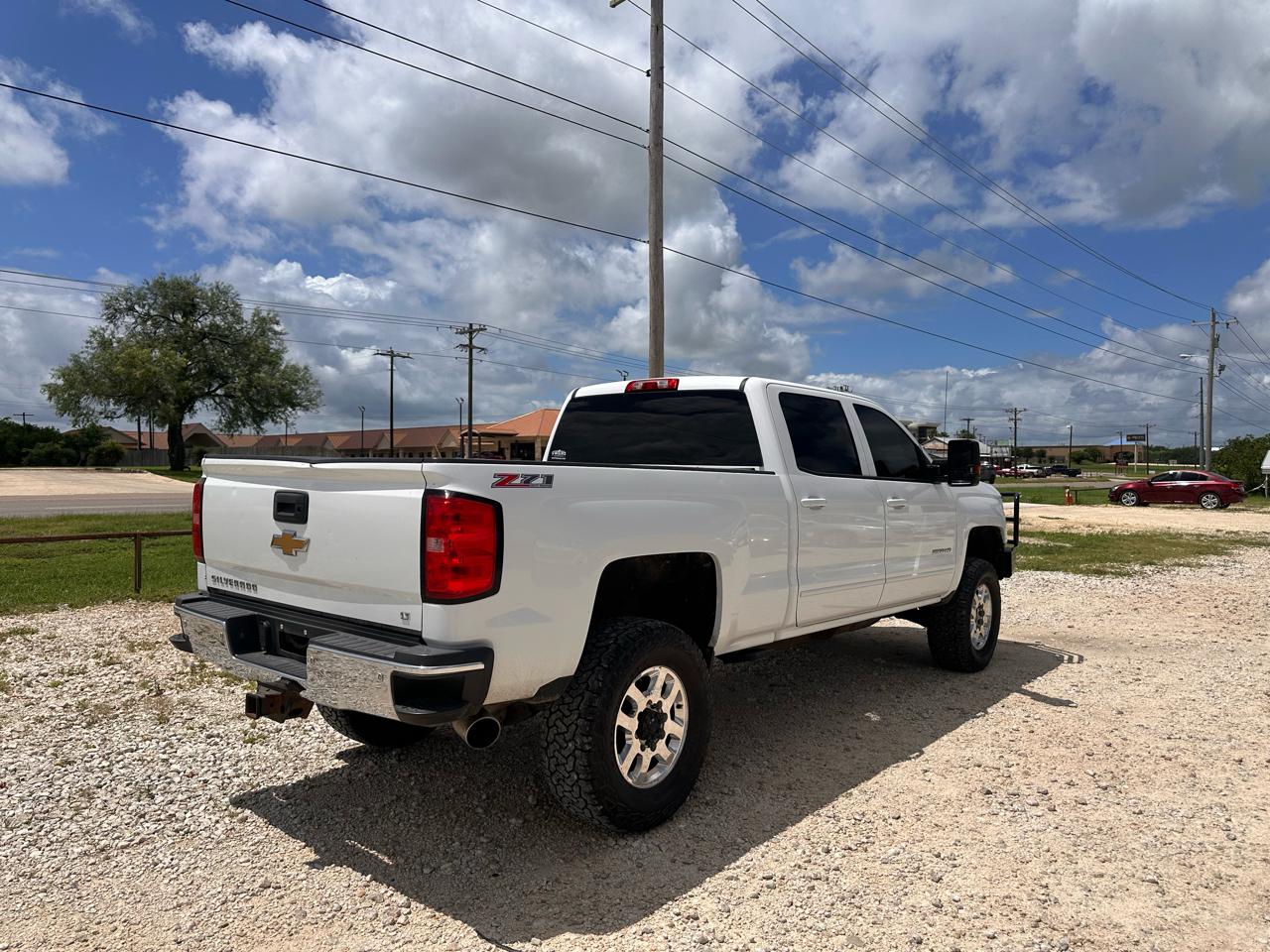 Chevrolet Silverado 2500HD LT Crew Cab Long Box 4WD 2015