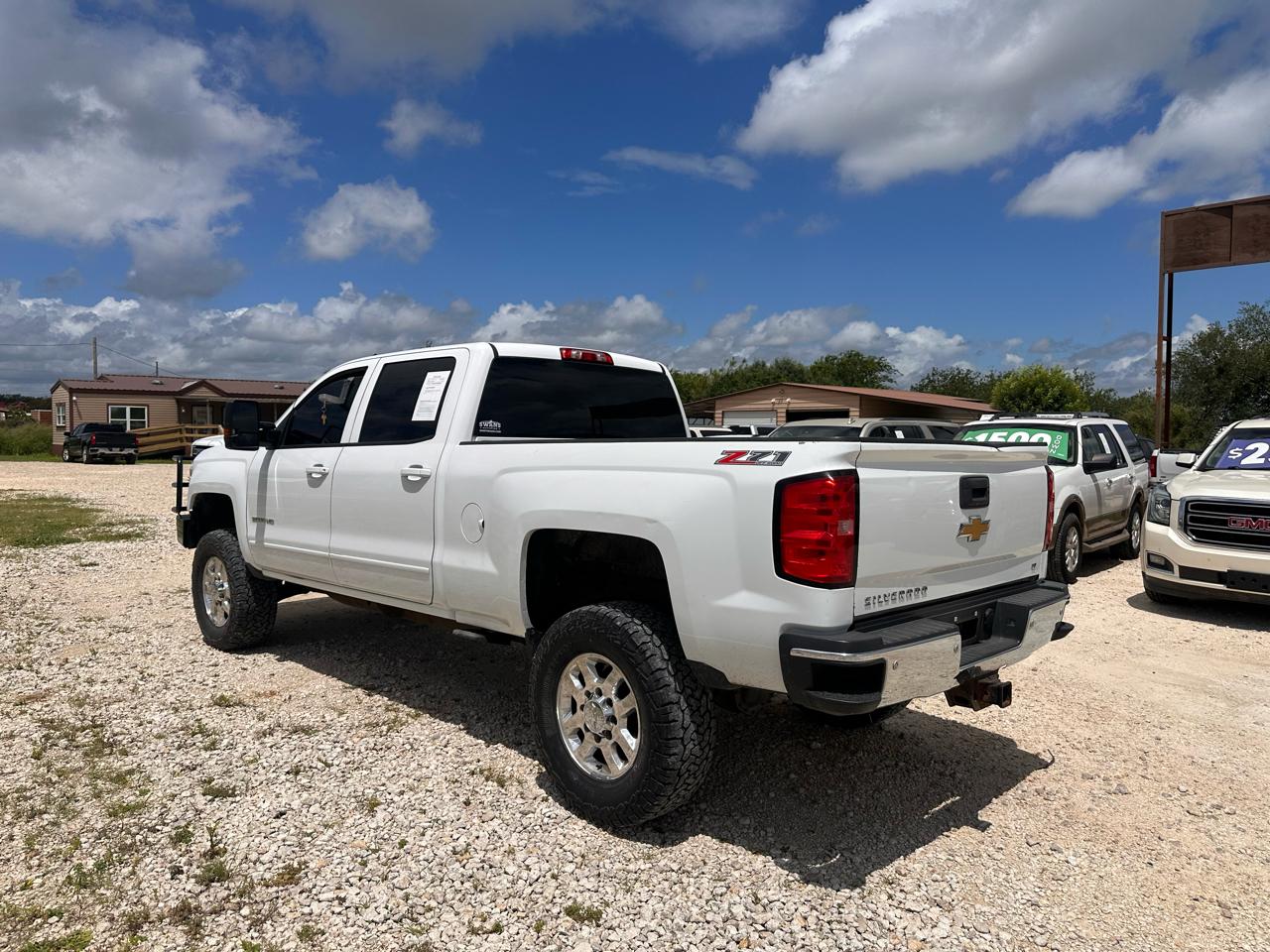 Chevrolet Silverado 2500HD LT Crew Cab Long Box 4WD 2015