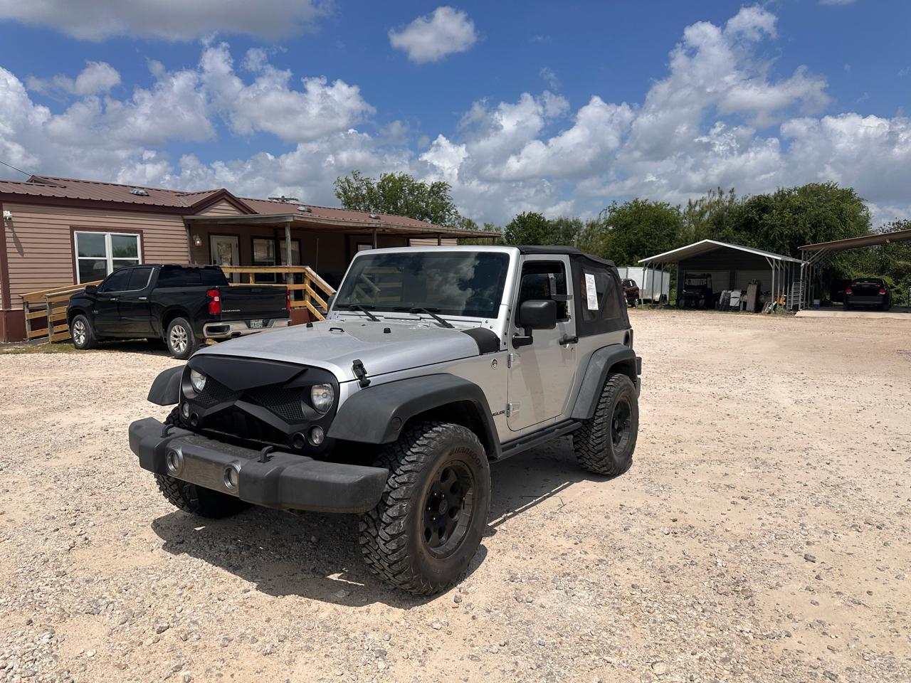 Jeep Wrangler Sahara 4WD 2012