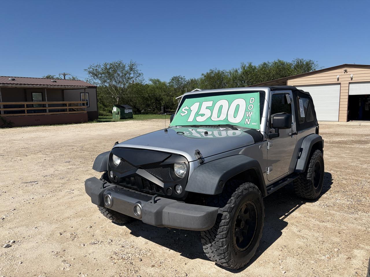 Jeep Wrangler Sahara 4WD 2012