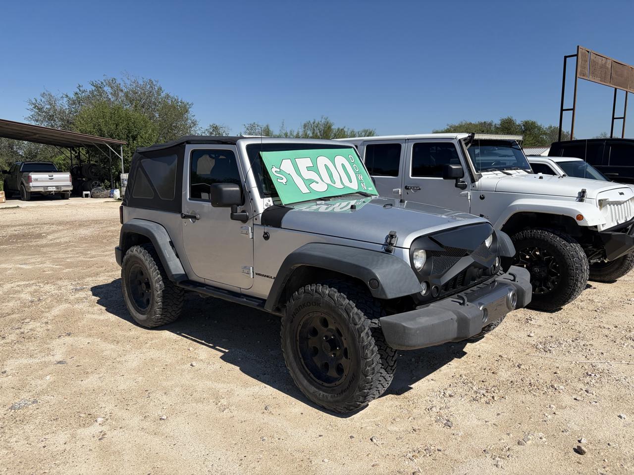 Jeep Wrangler Sahara 4WD 2012