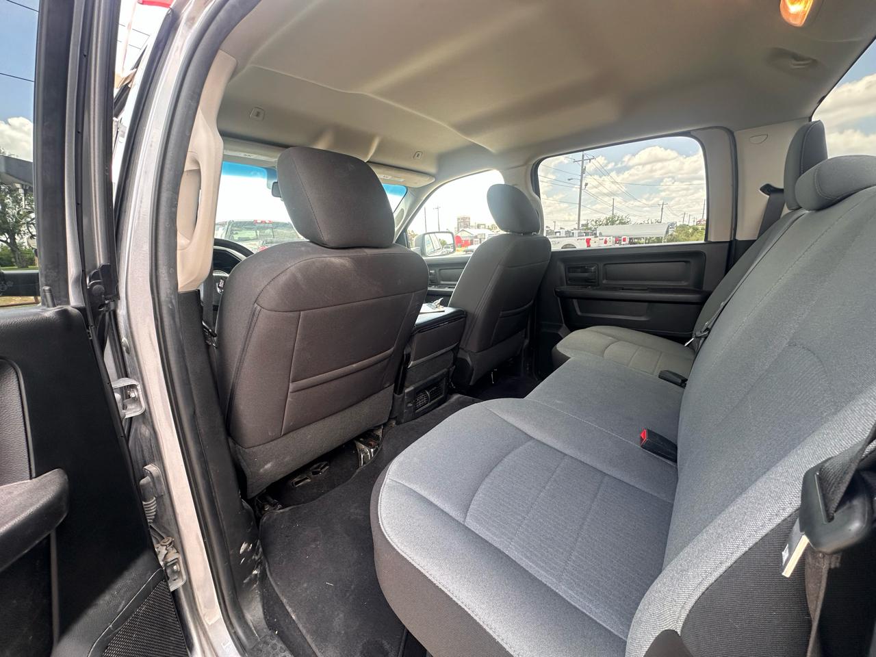 RAM 1500 Classic Tradesman Crew Cab LWB 2WD 2022
