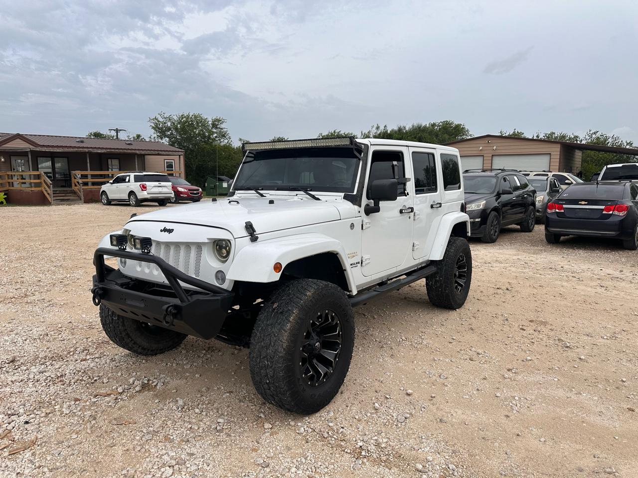Jeep Wrangler Unlimited Sahara 4WD 2014