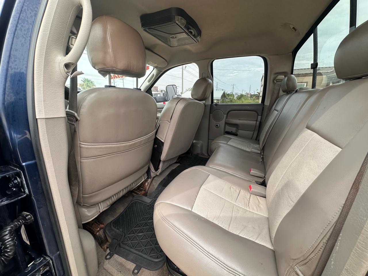 Dodge Ram 2500 ST Quad Cab 2WD 2004