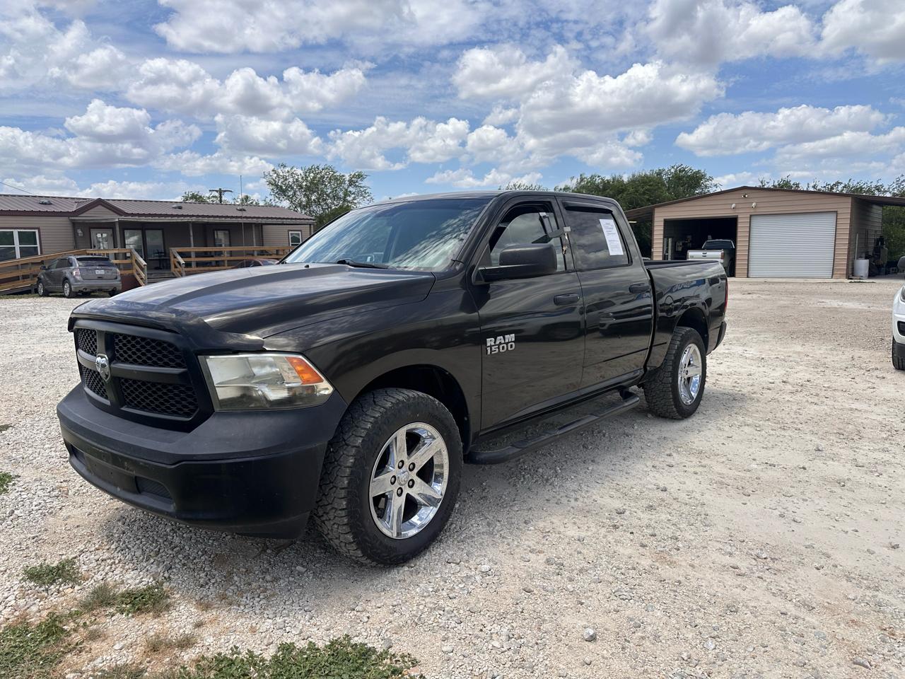 RAM 1500 Tradesman Crew Cab SWB 4WD 2013