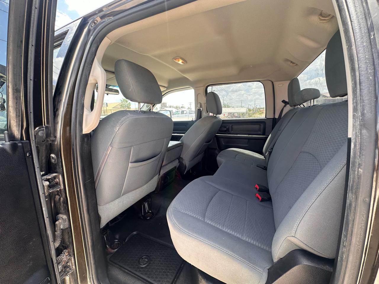 RAM 1500 Tradesman Crew Cab SWB 4WD 2013