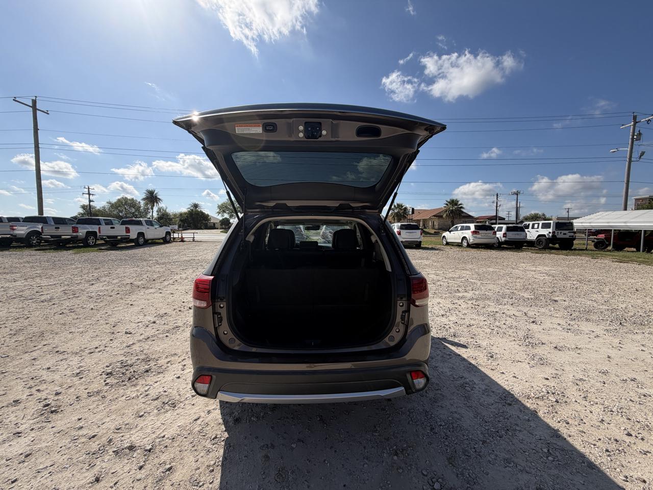 Mitsubishi Outlander SE 2WD 2016