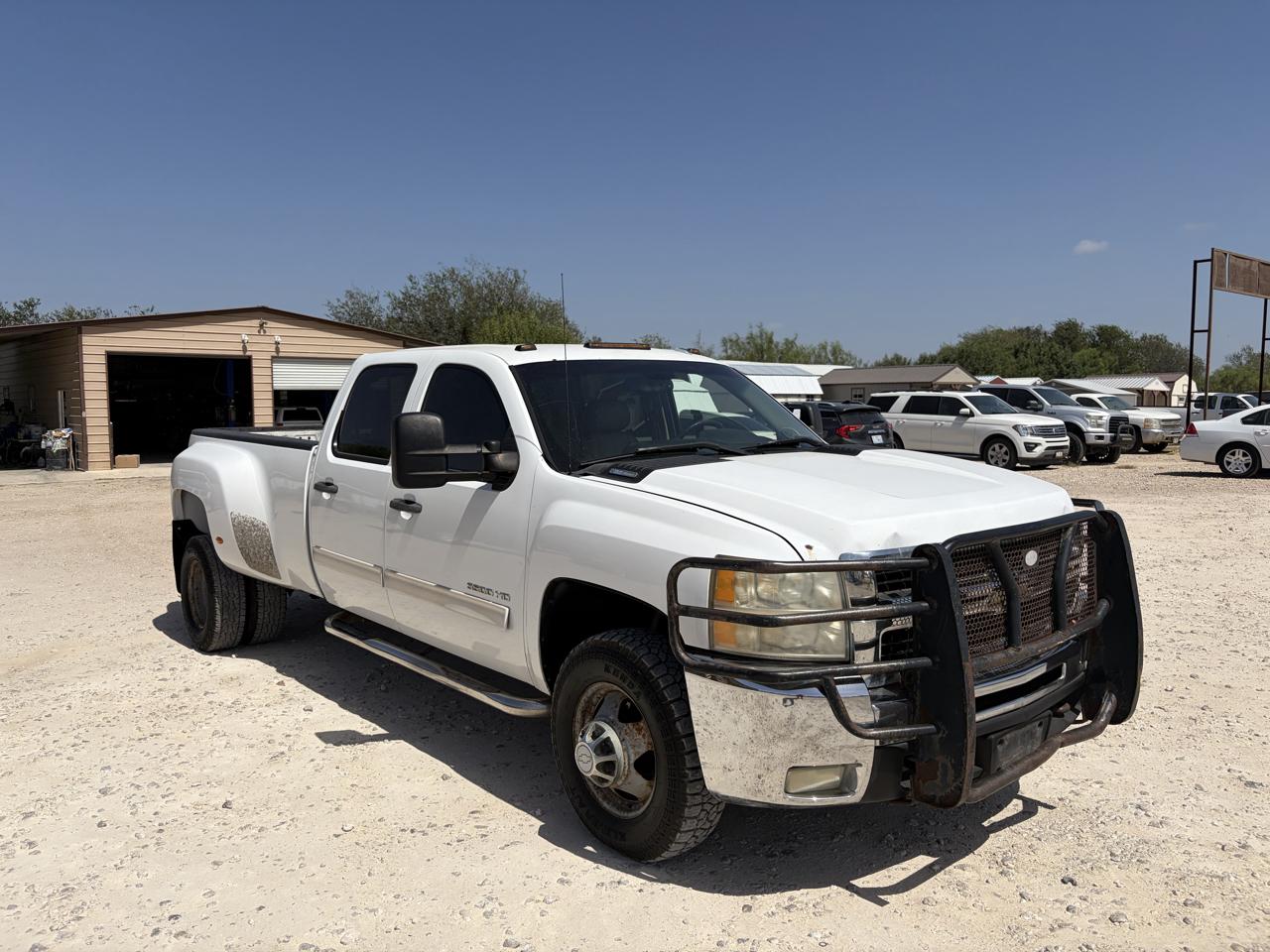 Chevrolet Silverado 3500HD LT1 Crew Cab DRW 4WD 2010