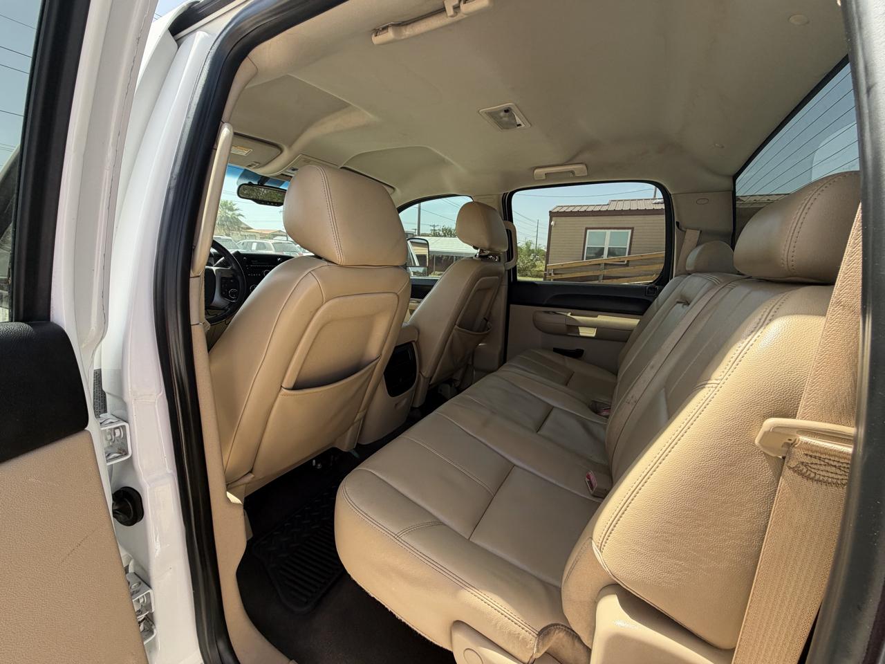 Chevrolet Silverado 3500HD LT1 Crew Cab DRW 4WD 2010