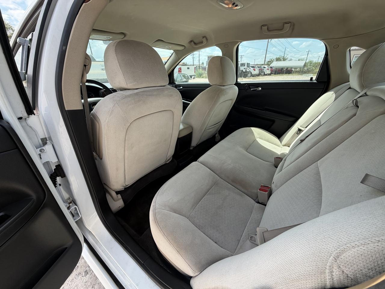 Chevrolet Impala LT (Fleet) 2012
