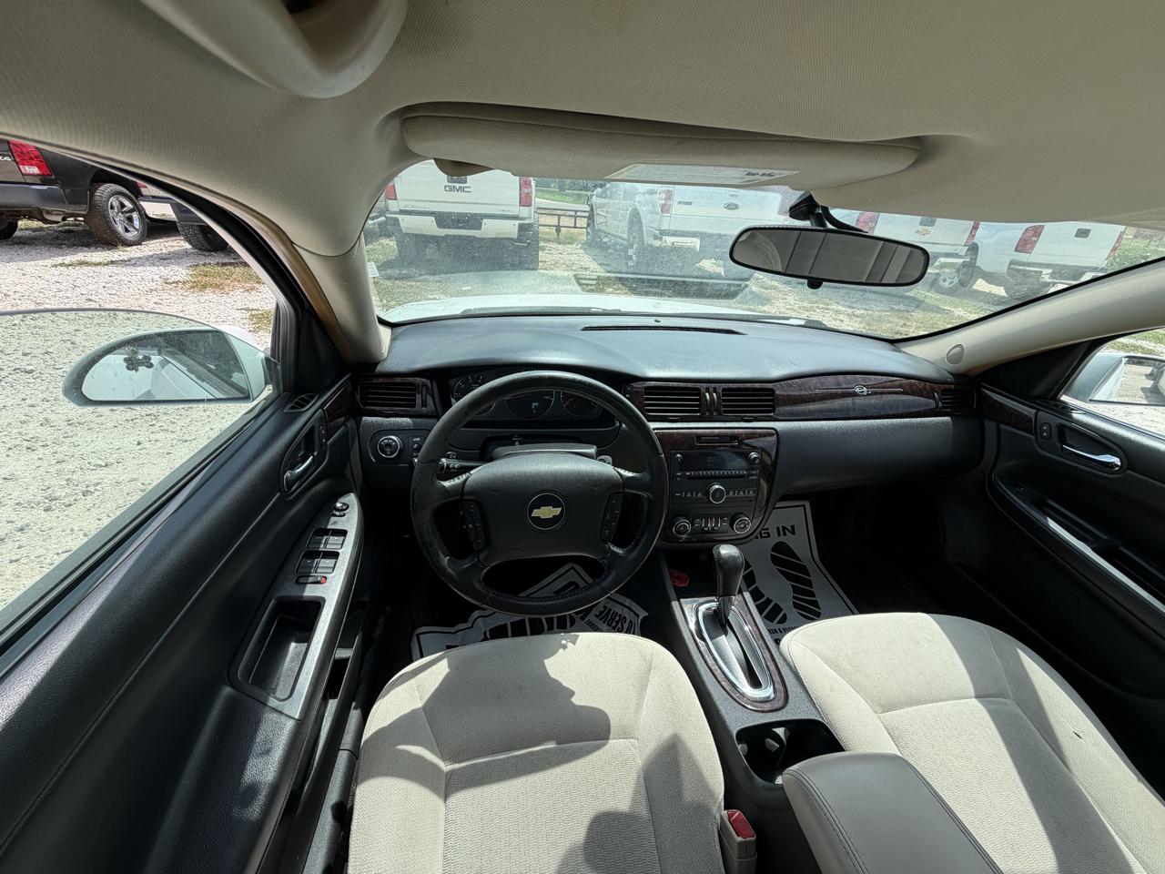 Chevrolet Impala LT (Fleet) 2012