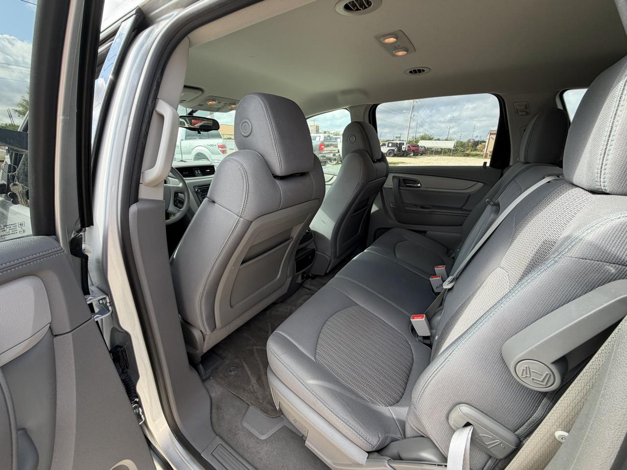 Chevrolet Traverse LS FWD 2017