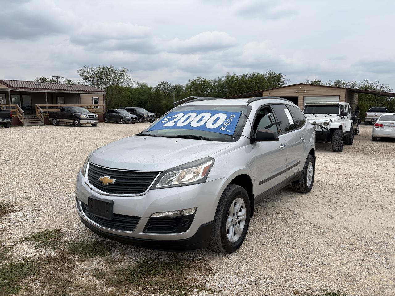 2017 Chevrolet Traverse LS FWD