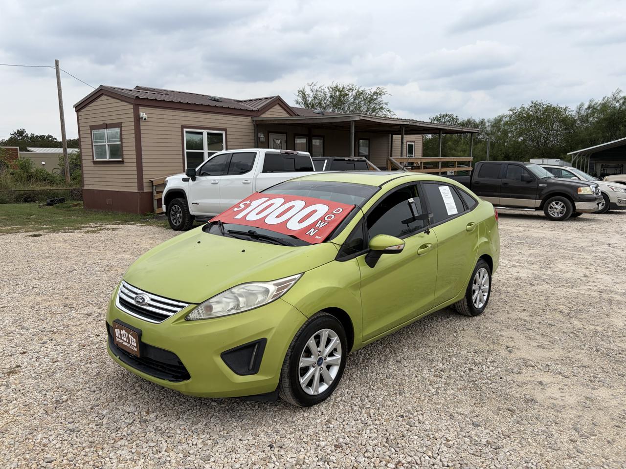 2013 Ford Fiesta SE Sedan